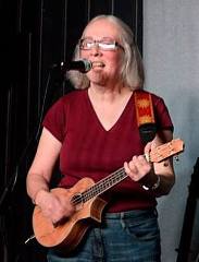 Spotlight Sing-around with Sue Graves